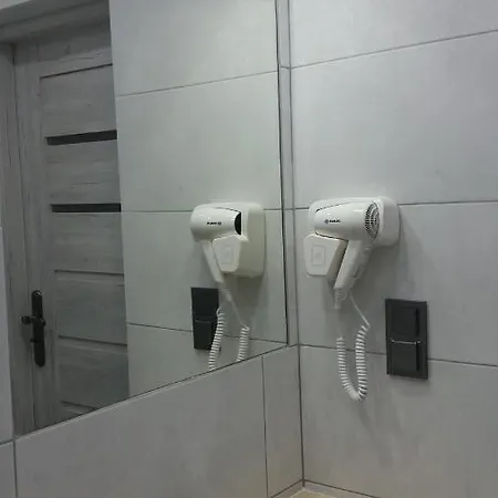 ホームステイ Goscinne Bemar