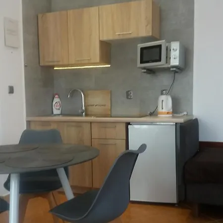 Goscinne Bemar Quarto em Acomodações Particulares