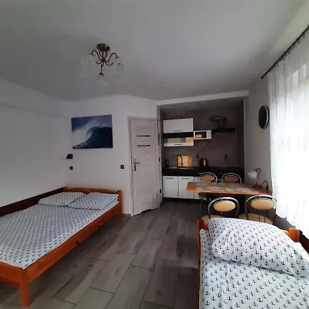 Quarto em Acomodações Particulares Goscinne Bemar Jastarnia
