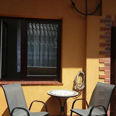 Quarto em Acomodações Particulares Goscinne Bemar