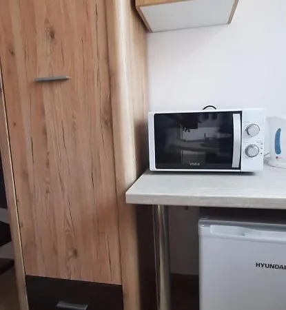 Goscinne Bemar Quarto em Acomodações Particulares *