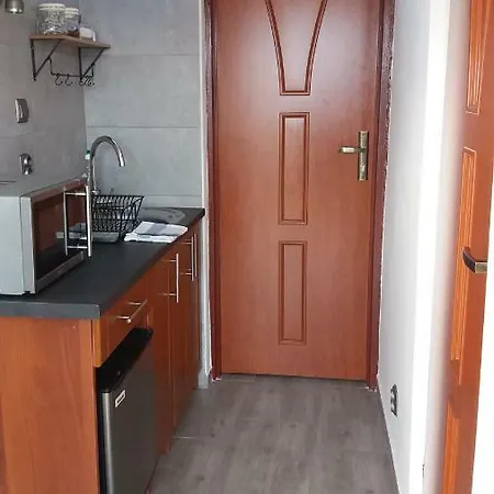 Goscinne Bemar ホームステイ *