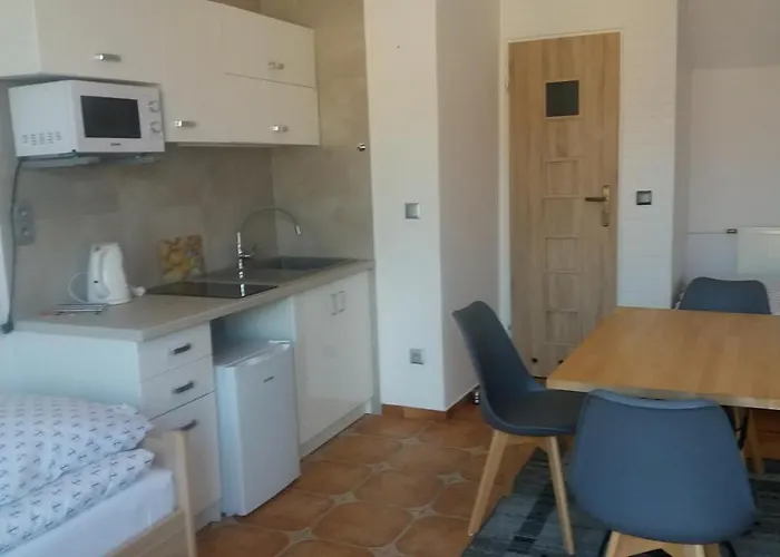 Homestay Goscinne Bemar *