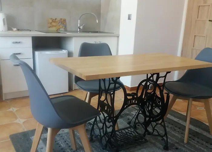 Goscinne Bemar * Jastarnia