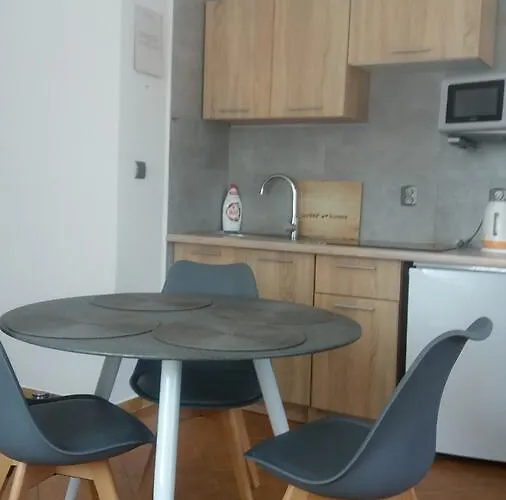 Homestay Goscinne Bemar *