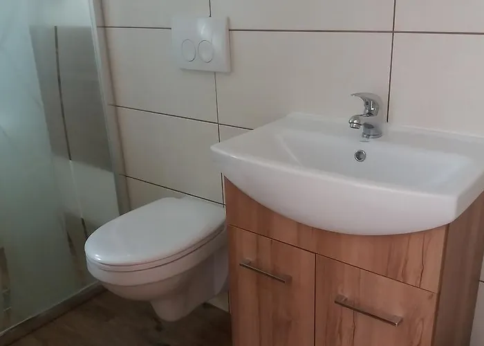 Rum i privatbostad Goscinne Bemar *