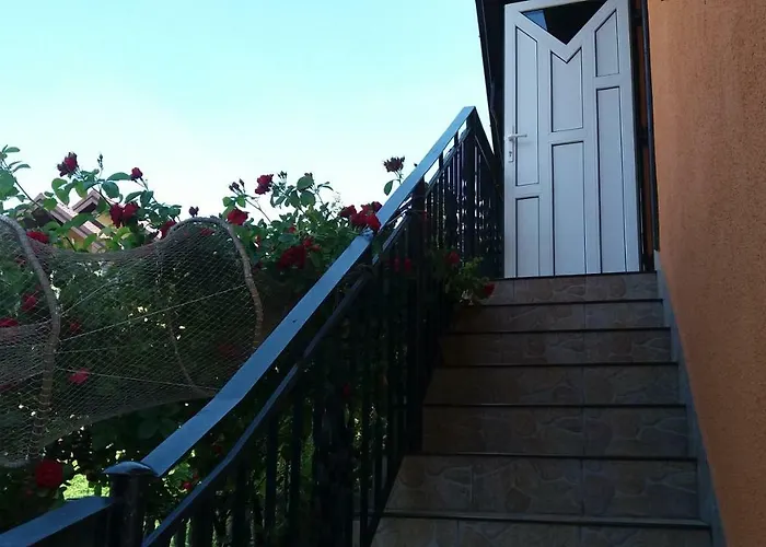 Homestay Goscinne Bemar *