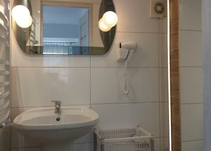 Rum i privatbostad Goscinne Bemar *